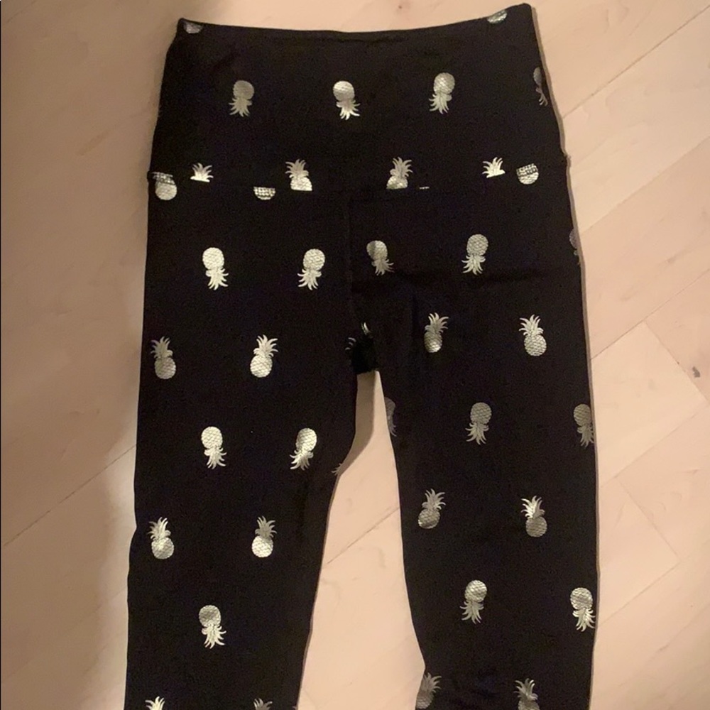 Beyond Yoga Pineapple Leggings